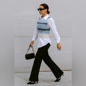 BNWT Calvin Klein Cropped Sweater Vest